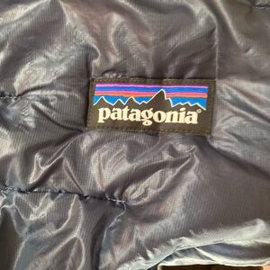 Patagonia Gray Comforter